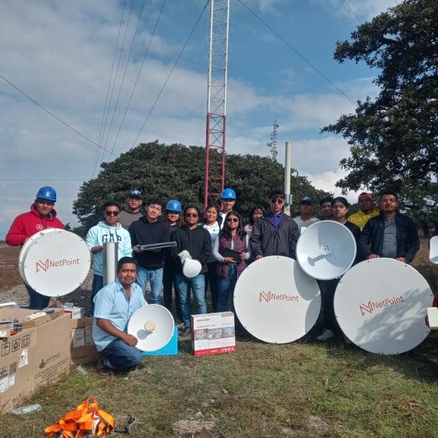 Somos de aquí, somos tu equipo